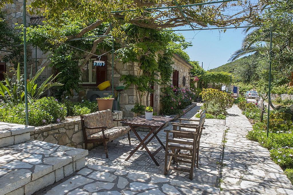 Paxos Santa Marina Villas Gaios Quarto foto