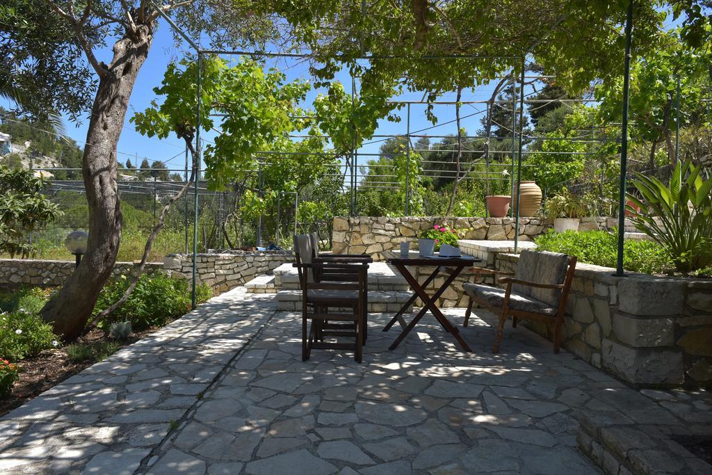 Paxos Santa Marina Villas Gaios Exterior foto